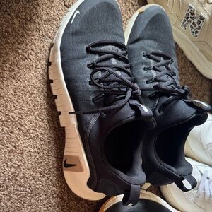 Nike Black and White Running Shoes